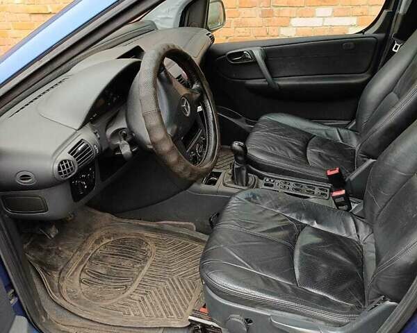 Синій Мерседес Ванео, об'ємом двигуна 1.9 л та пробігом 196 тис. км за 4700 $, фото 7 на Automoto.ua