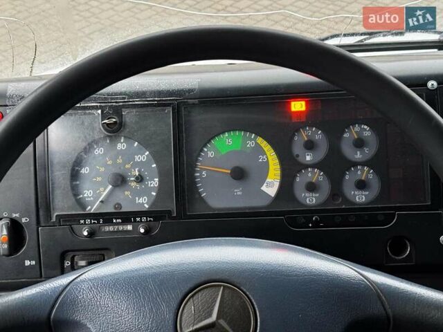 Білий Мерседес Варіо, об'ємом двигуна 4.2 л та пробігом 496 тис. км за 8390 $, фото 17 на Automoto.ua