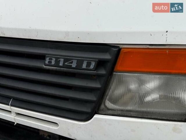 Білий Мерседес Варіо, об'ємом двигуна 4.2 л та пробігом 496 тис. км за 8390 $, фото 10 на Automoto.ua