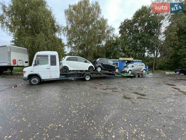 Белый Мерседес Варио, объемом двигателя 2.87 л и пробегом 1000 тыс. км за 12500 $, фото 2 на Automoto.ua