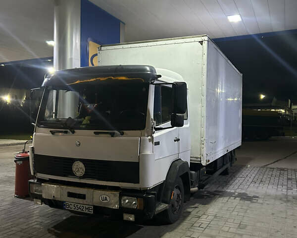 Білий Мерседес Варіо, об'ємом двигуна 4 л та пробігом 5 тис. км за 7500 $, фото 7 на Automoto.ua