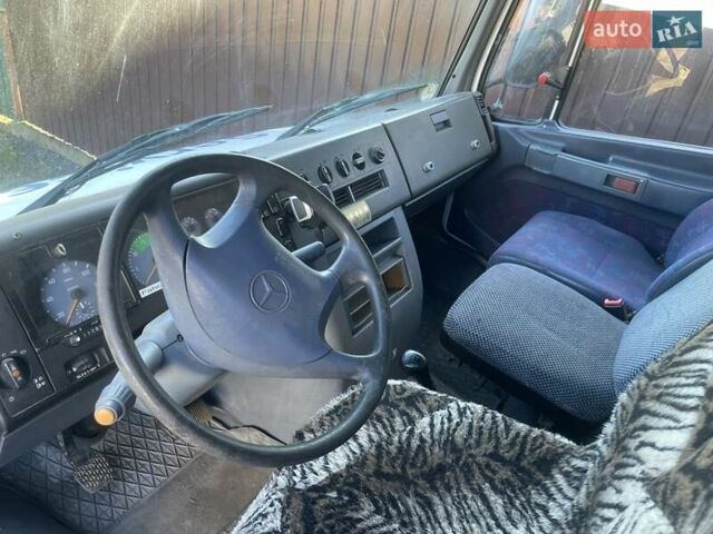 Белый Мерседес Варио, объемом двигателя 4.2 л и пробегом 350 тыс. км за 15000 $, фото 3 на Automoto.ua