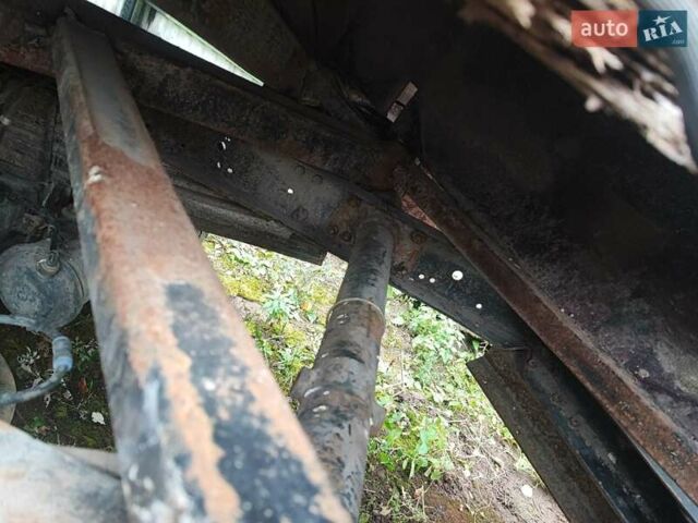 Белый Мерседес Варио, объемом двигателя 4.3 л и пробегом 550 тыс. км за 6800 $, фото 4 на Automoto.ua