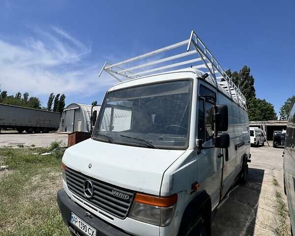 Белый Мерседес Варио, объемом двигателя 4.25 л и пробегом 385 тыс. км за 11900 $, фото 2 на Automoto.ua