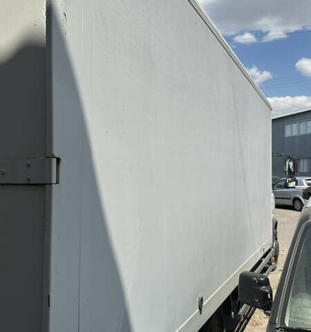 Білий Мерседес Варіо, об'ємом двигуна 4.25 л та пробігом 265 тис. км за 22000 $, фото 8 на Automoto.ua