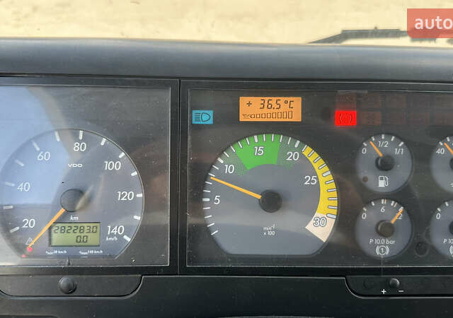 Білий Мерседес Варіо, об'ємом двигуна 4.25 л та пробігом 265 тис. км за 22000 $, фото 2 на Automoto.ua