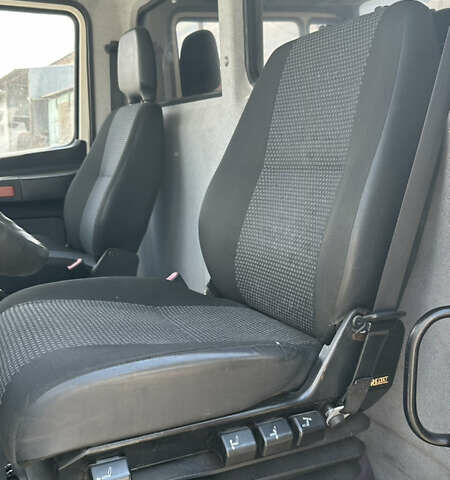 Білий Мерседес Варіо, об'ємом двигуна 4.25 л та пробігом 265 тис. км за 22000 $, фото 11 на Automoto.ua