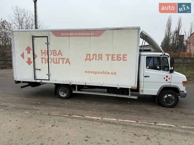 Белый Мерседес Варио, объемом двигателя 4.25 л и пробегом 582 тыс. км за 11500 $, фото 1 на Automoto.ua
