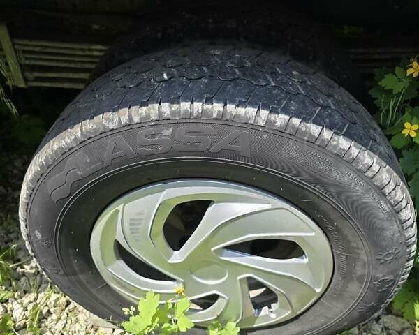 Белый Мерседес Варио, объемом двигателя 2.87 л и пробегом 422 тыс. км за 12999 $, фото 8 на Automoto.ua