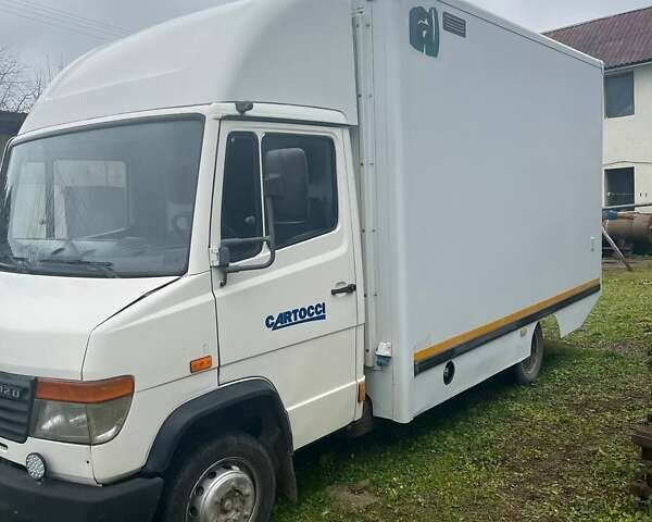 Белый Мерседес Варио, объемом двигателя 2.87 л и пробегом 300 тыс. км за 7200 $, фото 2 на Automoto.ua