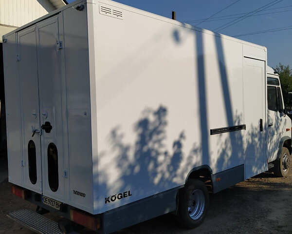 Белый Мерседес Варио, объемом двигателя 2.9 л и пробегом 3 тыс. км за 11600 $, фото 1 на Automoto.ua
