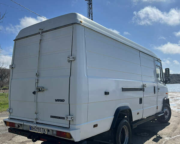 Білий Мерседес Варіо, об'ємом двигуна 2.87 л та пробігом 561 тис. км за 8000 $, фото 5 на Automoto.ua