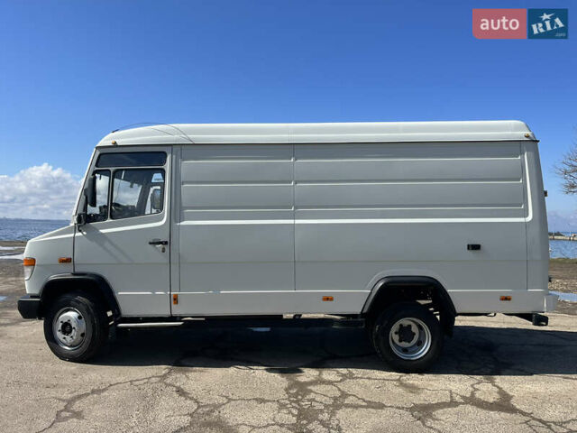 Білий Мерседес Варіо, об'ємом двигуна 2.87 л та пробігом 561 тис. км за 8000 $, фото 6 на Automoto.ua