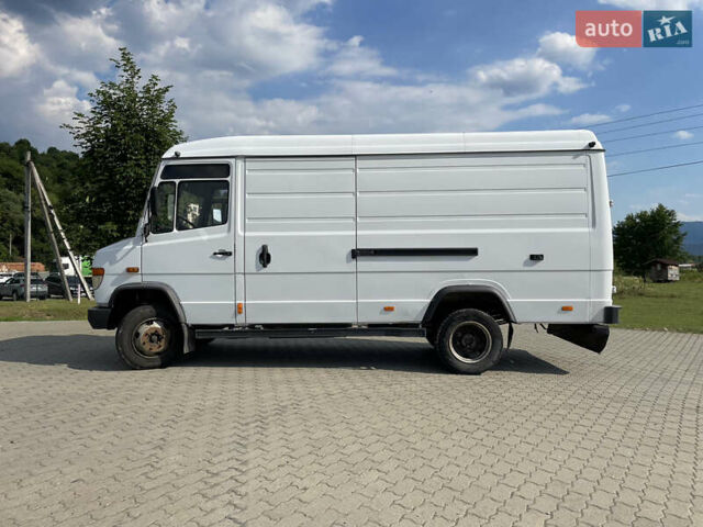Мерседес Варио 2004 в Сваляве на Automoto.ua Белый Мерседес Варио, объемом двигателя 4.3 л и пробегом 470 тыс. км за 14700 $, фото 1 на Automoto.ua