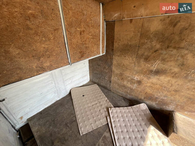 Мерседес Варио 2004 в Сваляве на Automoto.ua Белый Мерседес Варио, объемом двигателя 4.3 л и пробегом 470 тыс. км за 14700 $, фото 10 на Automoto.ua