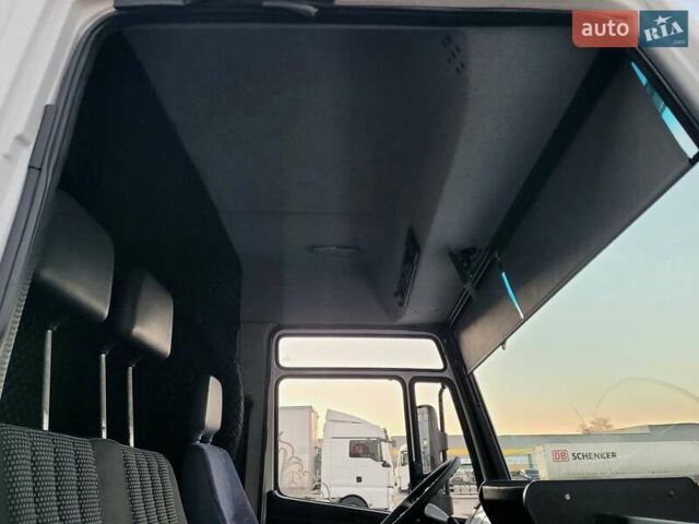 Білий Мерседес Варіо, об'ємом двигуна 4.25 л та пробігом 557 тис. км за 21500 $, фото 25 на Automoto.ua