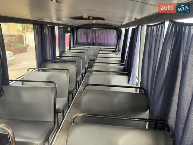 Білий Мерседес Варіо, об'ємом двигуна 3.97 л та пробігом 600 тис. км за 9300 $, фото 4 на Automoto.ua