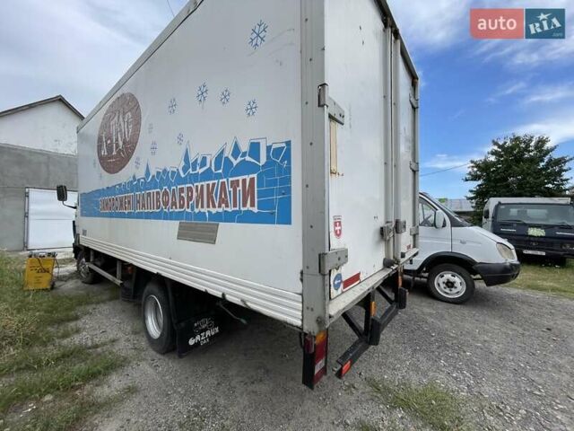 Белый Мерседес Варио, объемом двигателя 4 л и пробегом 855 тыс. км за 4999 $, фото 8 на Automoto.ua