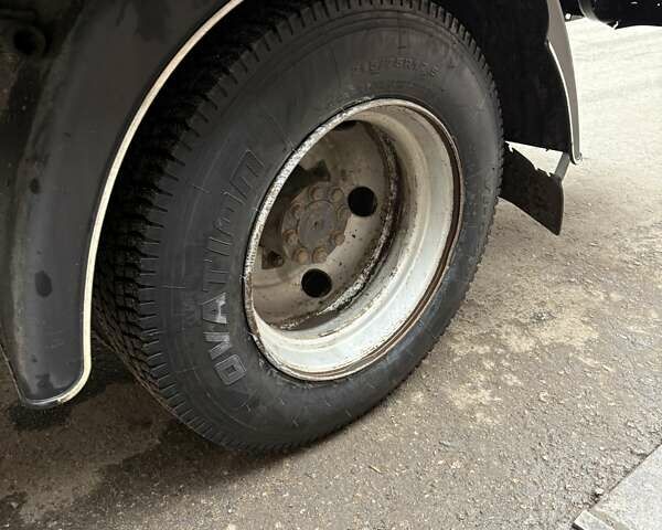 Білий Мерседес Варіо, об'ємом двигуна 4.25 л та пробігом 600 тис. км за 10500 $, фото 1 на Automoto.ua