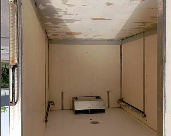 Белый Мерседес Варио, объемом двигателя 2.87 л и пробегом 402 тыс. км за 10500 $, фото 15 на Automoto.ua