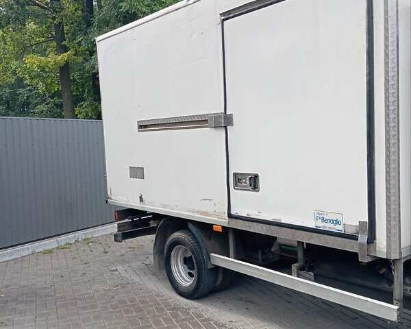 Белый Мерседес Варио, объемом двигателя 2.87 л и пробегом 402 тыс. км за 10500 $, фото 11 на Automoto.ua