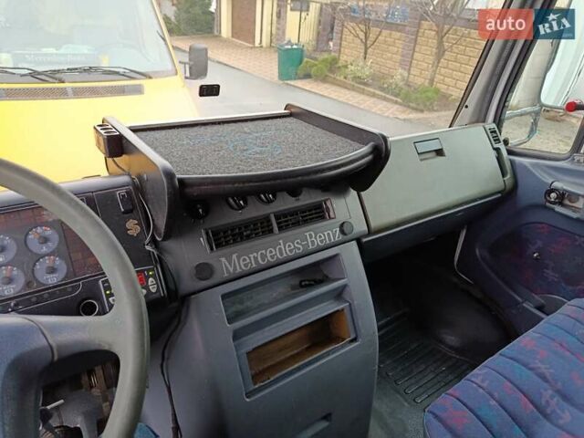 Белый Мерседес Варио, объемом двигателя 4.25 л и пробегом 670 тыс. км за 18000 $, фото 8 на Automoto.ua