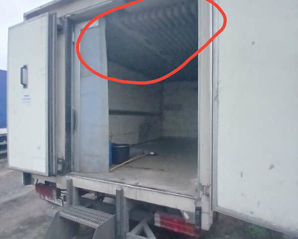 Белый Мерседес Варио, объемом двигателя 4.25 л и пробегом 568 тыс. км за 21500 $, фото 1 на Automoto.ua