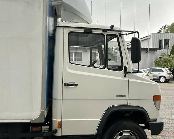 Белый Мерседес Варио, объемом двигателя 4.25 л и пробегом 198 тыс. км за 29000 $, фото 13 на Automoto.ua