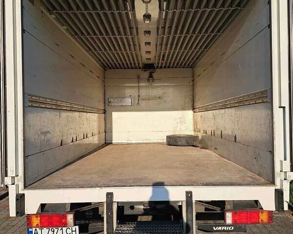 Белый Мерседес Варио, объемом двигателя 4.25 л и пробегом 200 тыс. км за 23600 $, фото 16 на Automoto.ua