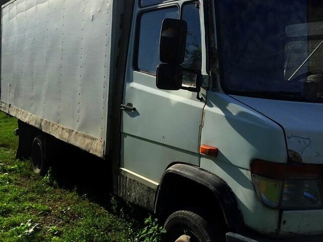 Белый Мерседес Варио, объемом двигателя 2.9 л и пробегом 0 тыс. км за 5700 $, фото 4 на Automoto.ua