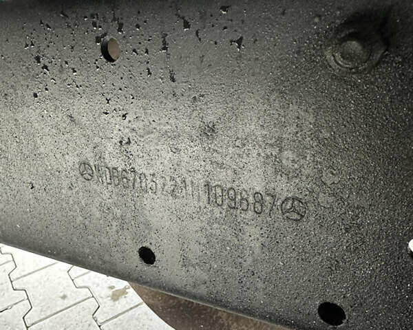 Белый Мерседес Варио, объемом двигателя 4.3 л и пробегом 700 тыс. км за 8800 $, фото 15 на Automoto.ua