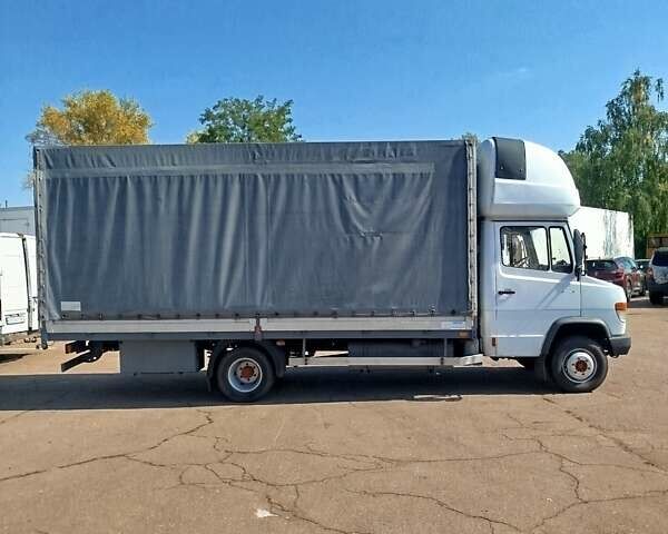 Белый Мерседес Варио, объемом двигателя 2.9 л и пробегом 573 тыс. км за 10500 $, фото 2 на Automoto.ua