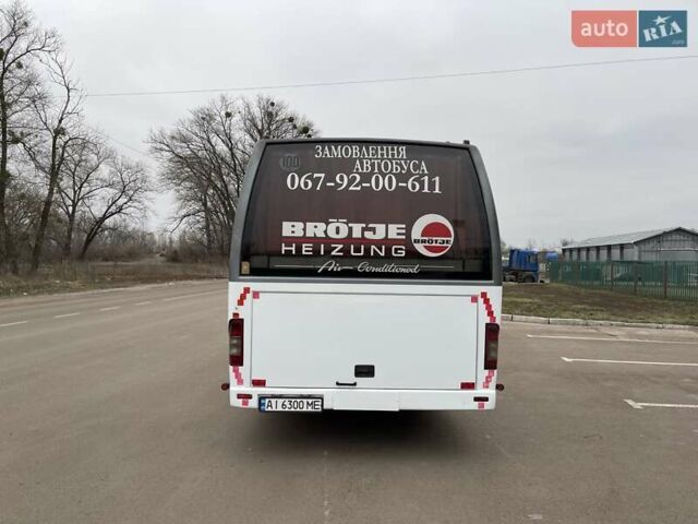 Белый Мерседес Варио, объемом двигателя 4.25 л и пробегом 555 тыс. км за 25500 $, фото 7 на Automoto.ua