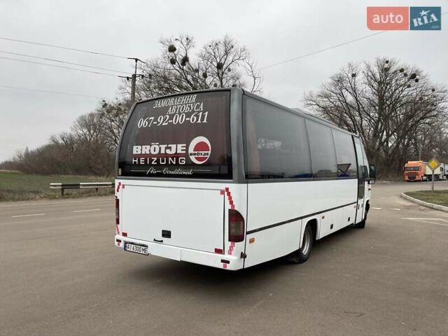 Белый Мерседес Варио, объемом двигателя 4.25 л и пробегом 555 тыс. км за 25500 $, фото 5 на Automoto.ua