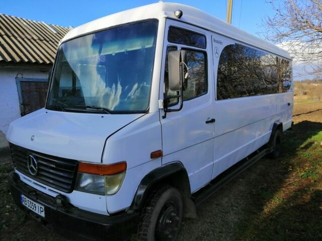 Белый Мерседес Варио, объемом двигателя 2.9 л и пробегом 415 тыс. км за 6000 $, фото 1 на Automoto.ua