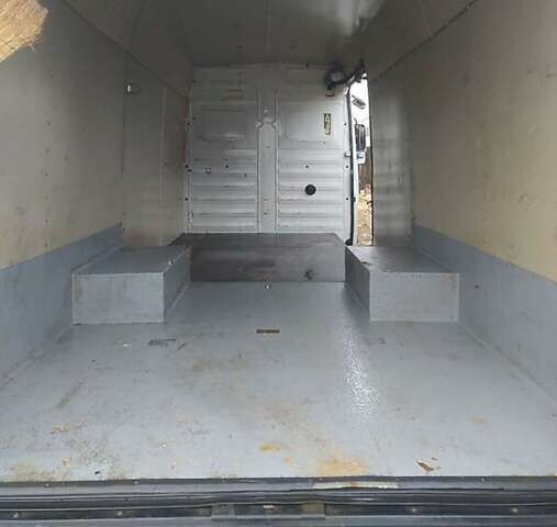 Мерседес Варио, объемом двигателя 4.2 л и пробегом 111 тыс. км за 24500 $, фото 25 на Automoto.ua