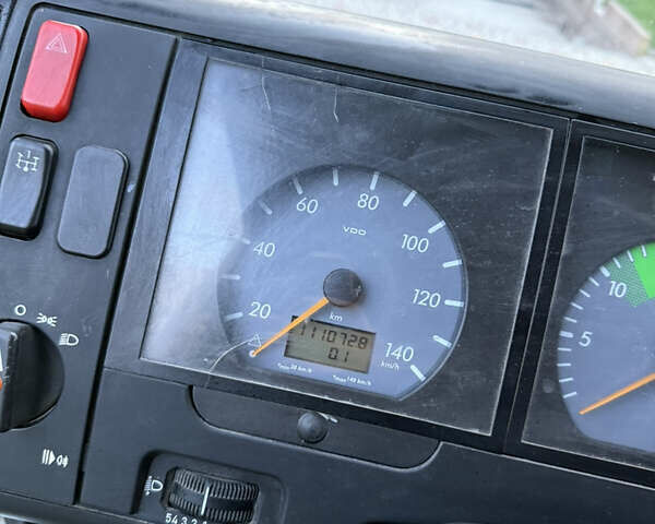 Мерседес Варио, объемом двигателя 4.2 л и пробегом 111 тыс. км за 24500 $, фото 21 на Automoto.ua