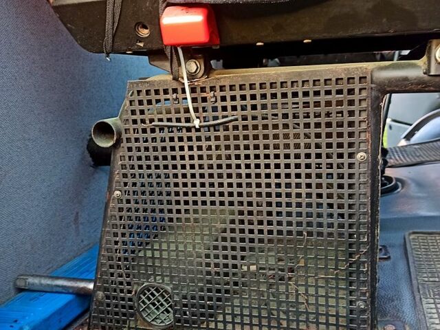 Мерседес Варіо, об'ємом двигуна 2.9 л та пробігом 470 тис. км за 10000 $, фото 8 на Automoto.ua