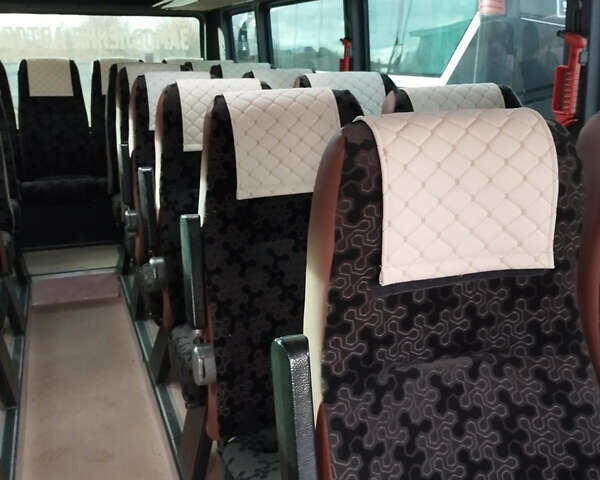 Мерседес Варіо, об'ємом двигуна 4.3 л та пробігом 1 тис. км за 18700 $, фото 31 на Automoto.ua