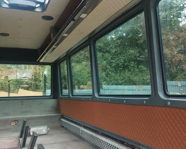 Мерседес Варіо, об'ємом двигуна 4.3 л та пробігом 1 тис. км за 18700 $, фото 60 на Automoto.ua