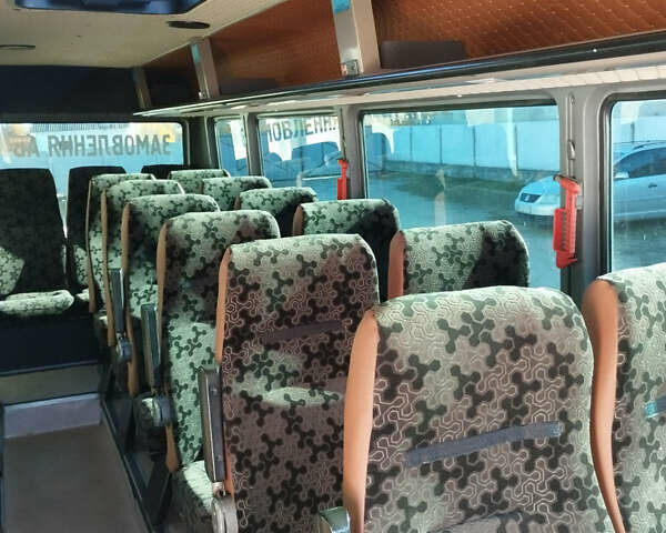 Мерседес Варіо, об'ємом двигуна 4.3 л та пробігом 1 тис. км за 18700 $, фото 37 на Automoto.ua