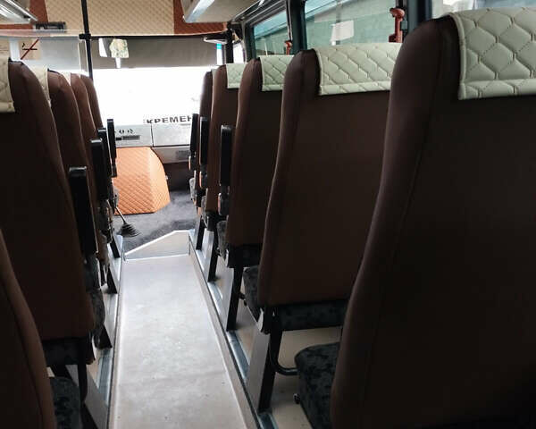 Мерседес Варіо, об'ємом двигуна 4.3 л та пробігом 1 тис. км за 18700 $, фото 24 на Automoto.ua