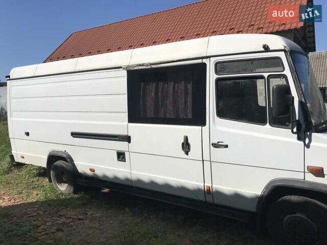 Мерседес Варио, объемом двигателя 4.3 л и пробегом 373 тыс. км за 12000 $, фото 1 на Automoto.ua