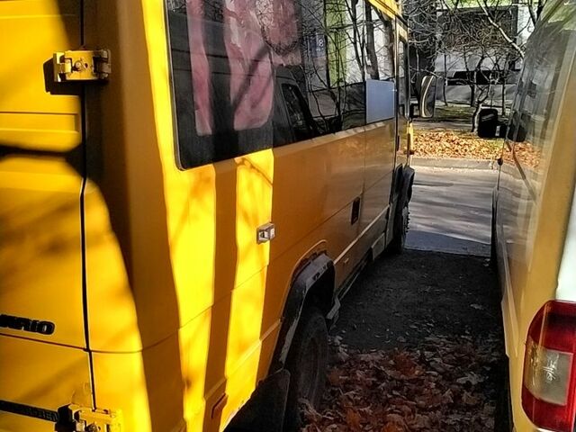 Жовтий Мерседес Варіо, об'ємом двигуна 2.9 л та пробігом 0 тис. км за 4680 $, фото 3 на Automoto.ua