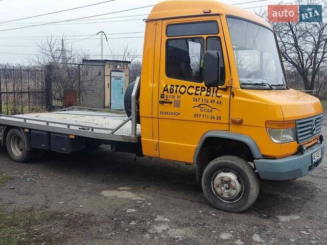 Желтый Мерседес Варио, объемом двигателя 2.87 л и пробегом 500 тыс. км за 13800 $, фото 5 на Automoto.ua