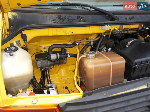 Жовтий Мерседес Варіо, об'ємом двигуна 2.87 л та пробігом 185 тис. км за 6000 $, фото 7 на Automoto.ua