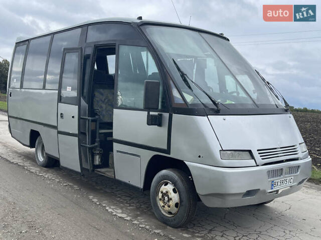 Серый Мерседес Варио, объемом двигателя 4.2 л и пробегом 500 тыс. км за 17500 $, фото 1 на Automoto.ua