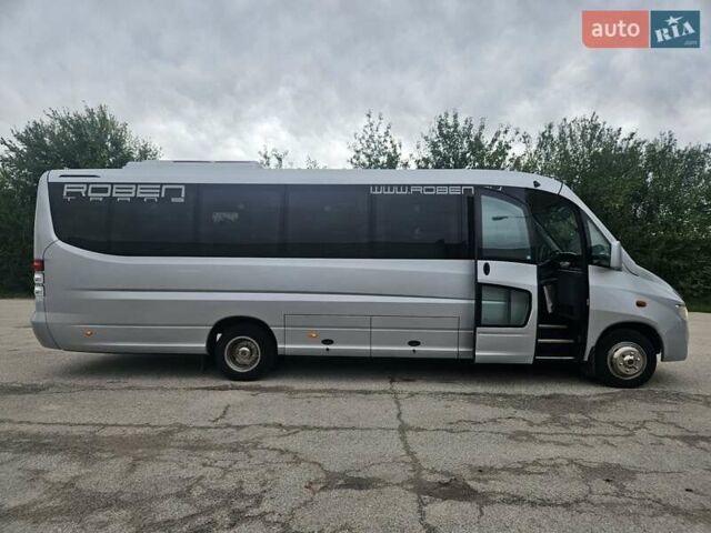 Серый Мерседес Варио, объемом двигателя 4.2 л и пробегом 585 тыс. км за 59900 $, фото 3 на Automoto.ua