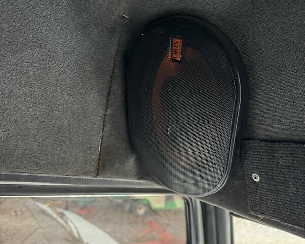 Серый Мерседес Варио, объемом двигателя 4.3 л и пробегом 200 тыс. км за 14000 $, фото 75 на Automoto.ua