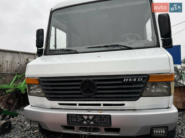 Серый Мерседес Варио, объемом двигателя 4.3 л и пробегом 200 тыс. км за 14000 $, фото 32 на Automoto.ua